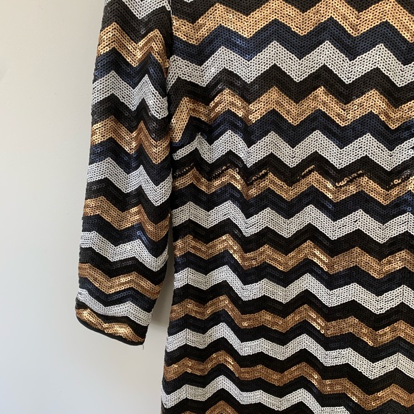 Sugar Lips Sequin Chevron Sleeves Cocktail Dress - Picture 5 of 10